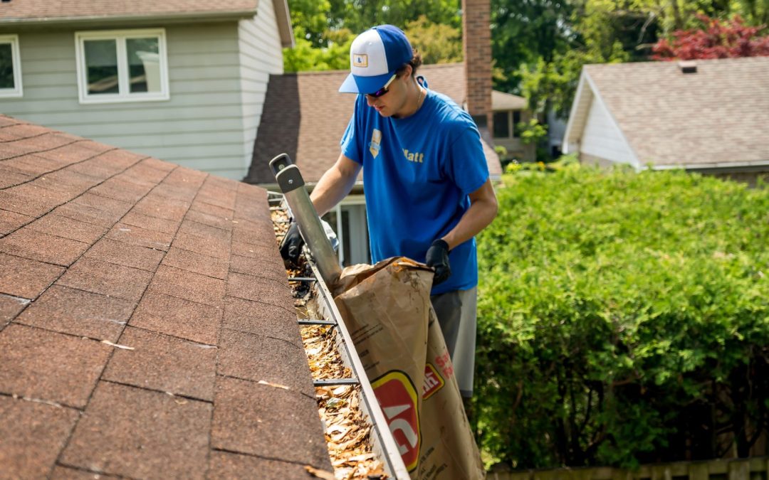 Gutter Cleaning Near Me: How to Avoid Overflow and Roof Damage