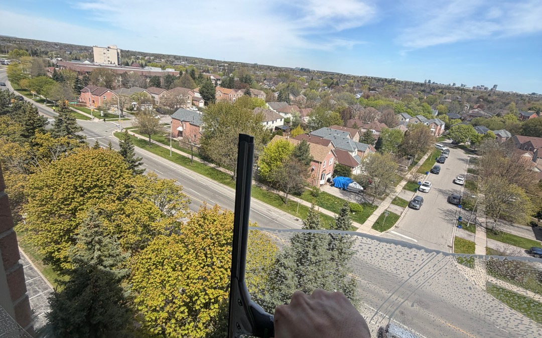 window cleaning in burlington and oakville